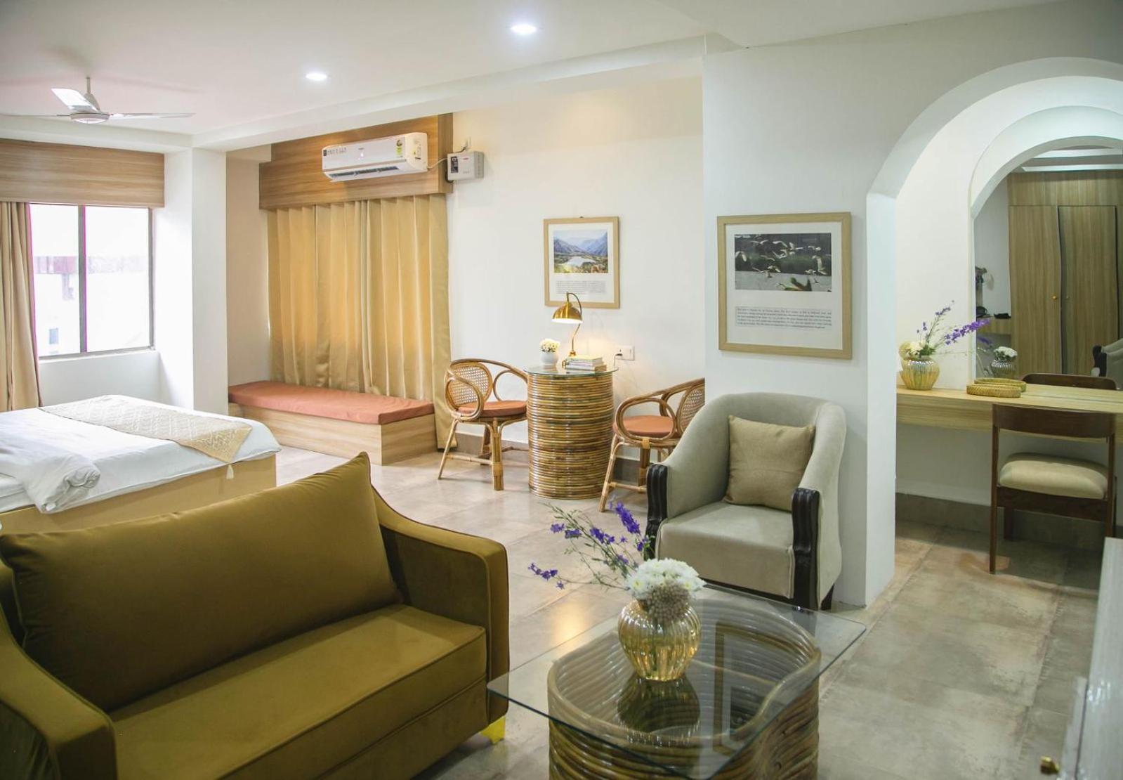 Dimāpur Hotel Lake Shilloi מראה חיצוני תמונה